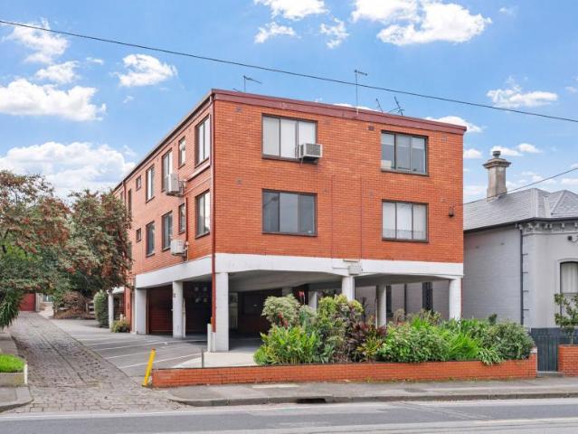 Apartment for sale in Camerons Creek, Victoria