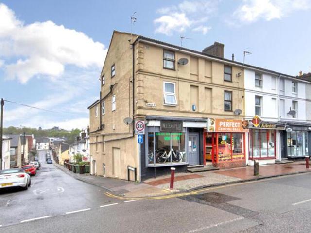Apartment for sale in St James, Sandown Park