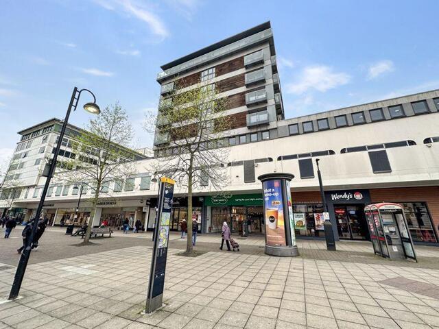 Apartment for sale in Uxbridge, London Borough of Hillingdon