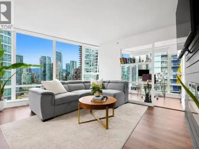 Apartment for rent in Vancouver, British Columbia