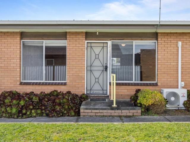 Apartment for rent in Wendouree, Ballarat