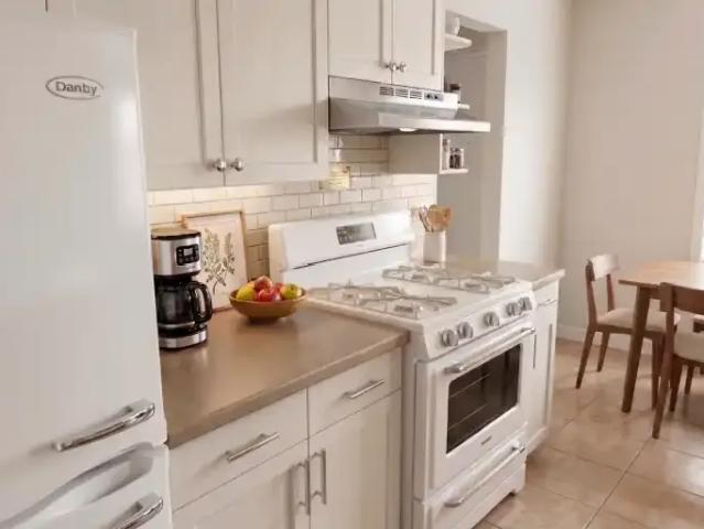 Apartment for rent in East St. Paul, Manitoba