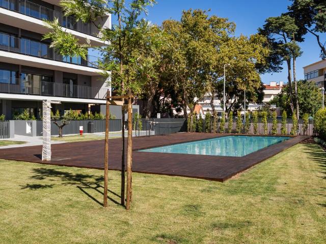 Apartamento alugar em Núcleo Urbano Histórico de Carcavelos, Cascais