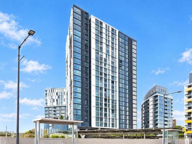 Apartment for rent in Wolli Creek, Bayside Council