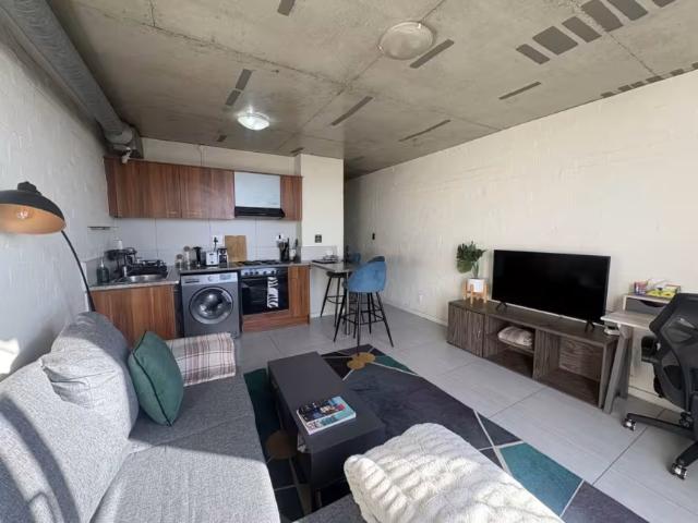 Apartment for rent in Woodstock, Cape Town