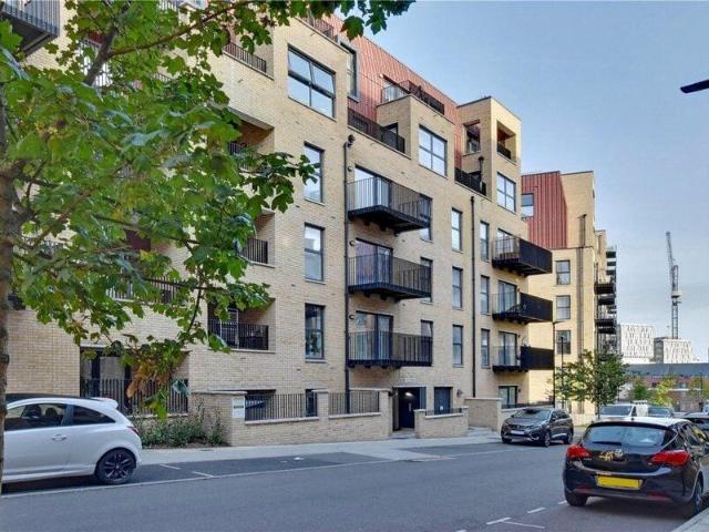 Apartment for sale in Woolwich, Greater London
