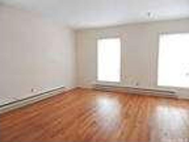 House for rent in Centereach, New York