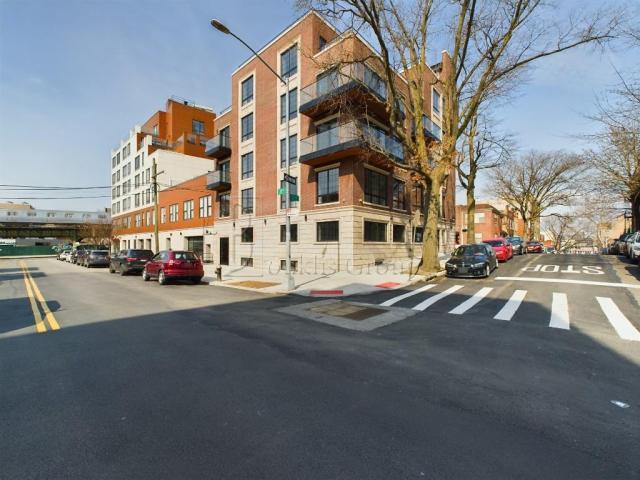 Apartment for rent in Astoria