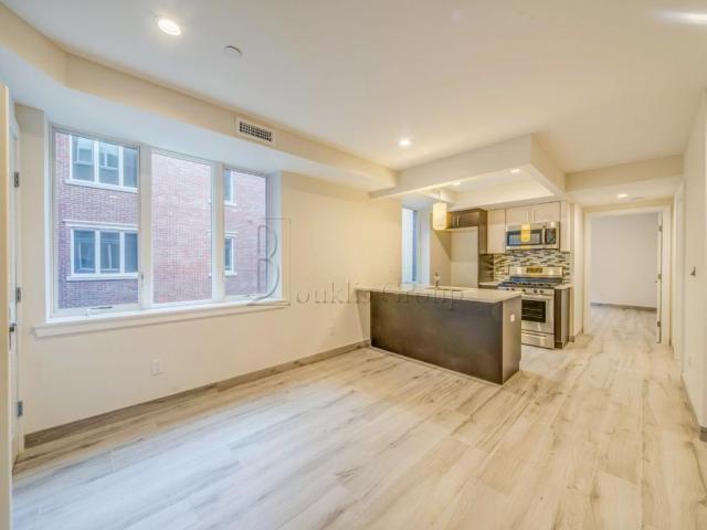 Apartment for rent in Astoria