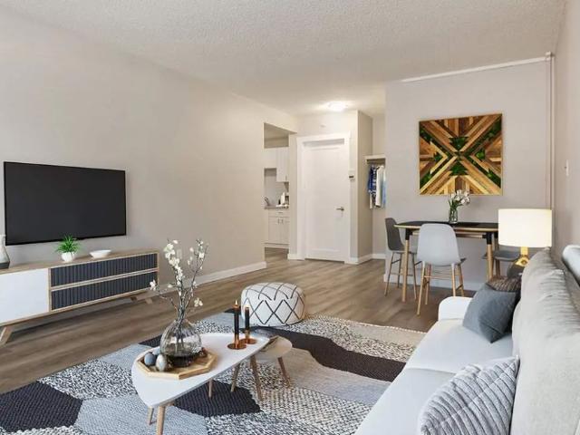 Apartment for rent in Wedgewood, Alberta