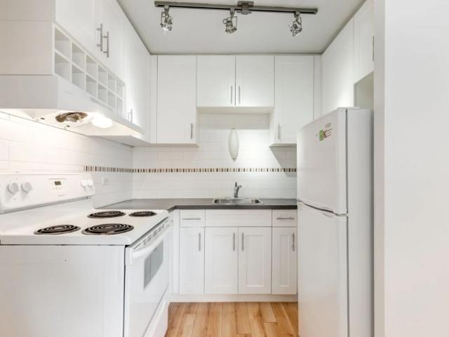 Apartment for rent in Lower Mount Royal, Calgary