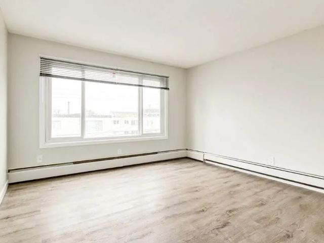Apartment for rent in Wedgewood, Alberta