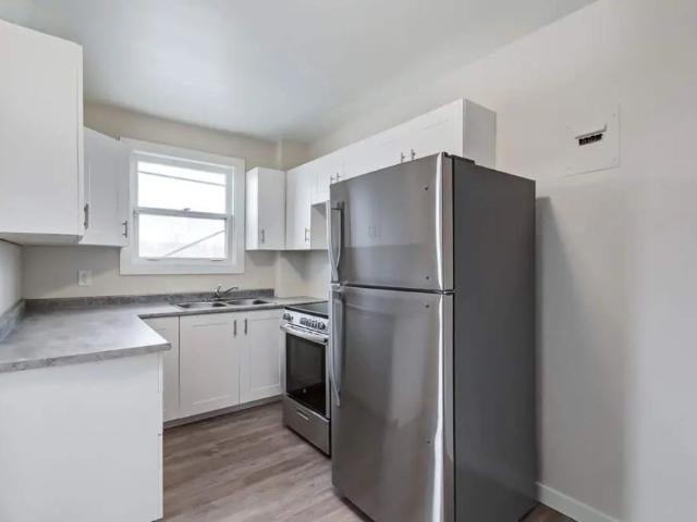 Apartment for rent in Lakeview South, Regina