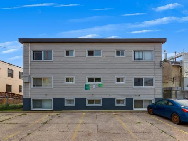 Apartment for rent in Wedgewood, Alberta