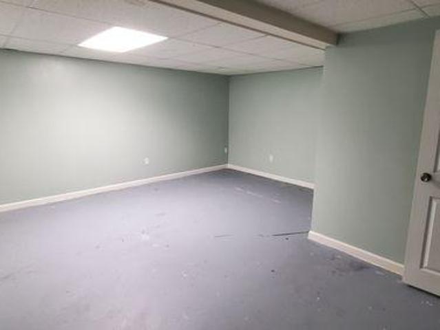 Room for rent in New Hampshire