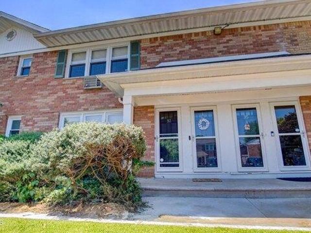 Condo for sale in Monmouth, New Jersey
