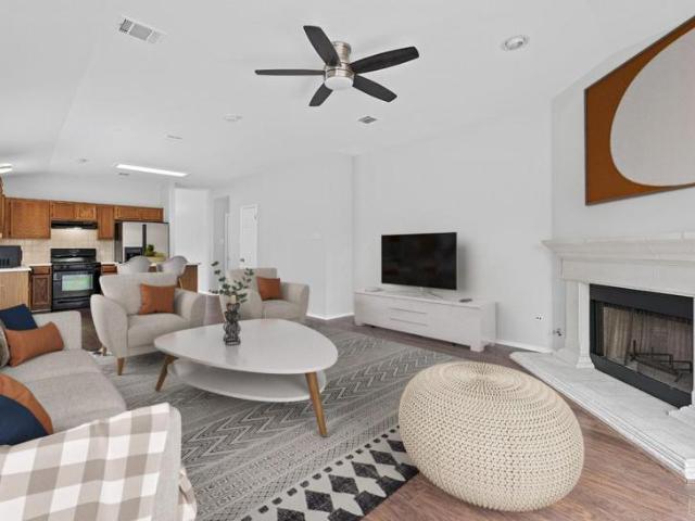 Room for rent in Texas