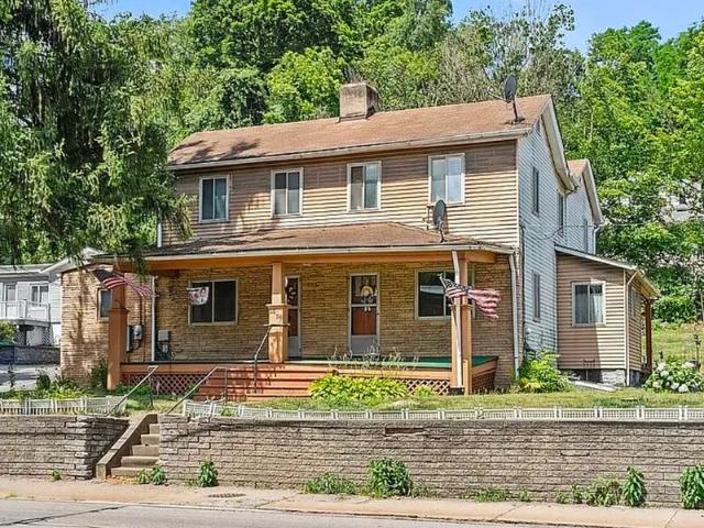 Room for rent in Bridgeville, Pennsylvania