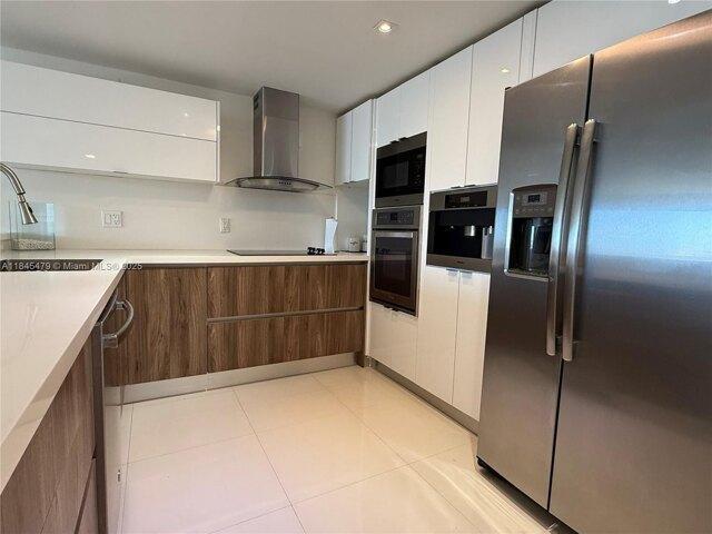 Condo for sale in Aventura, Florida