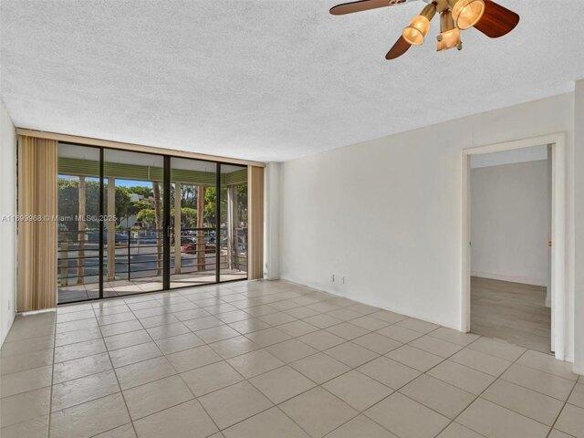 Condo for sale in Aventura, Florida