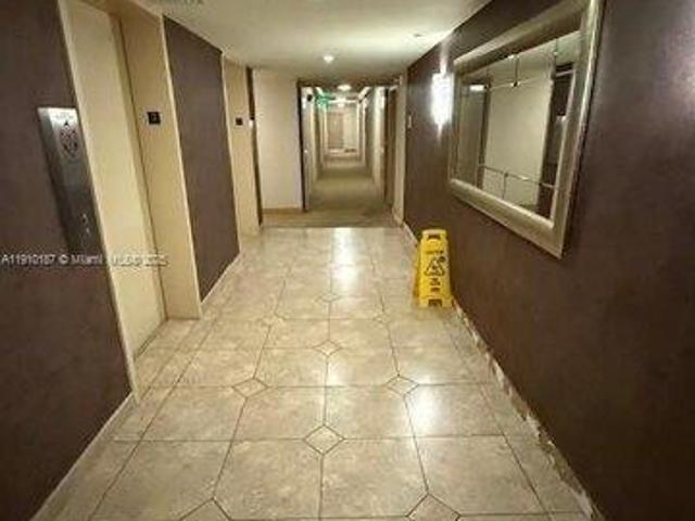 Condo for sale in Aventura, Florida