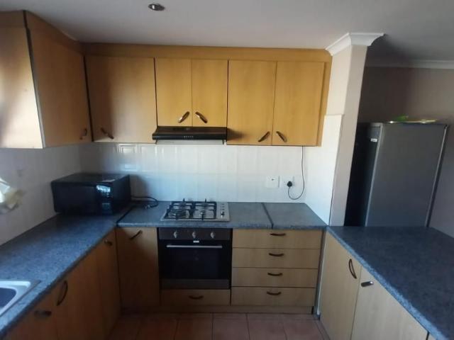 Apartment for rent in Blue Downs, Western Cape