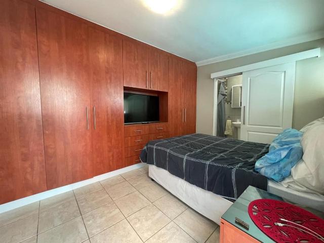 Apartment for rent in Mitchells Plain, Western Cape