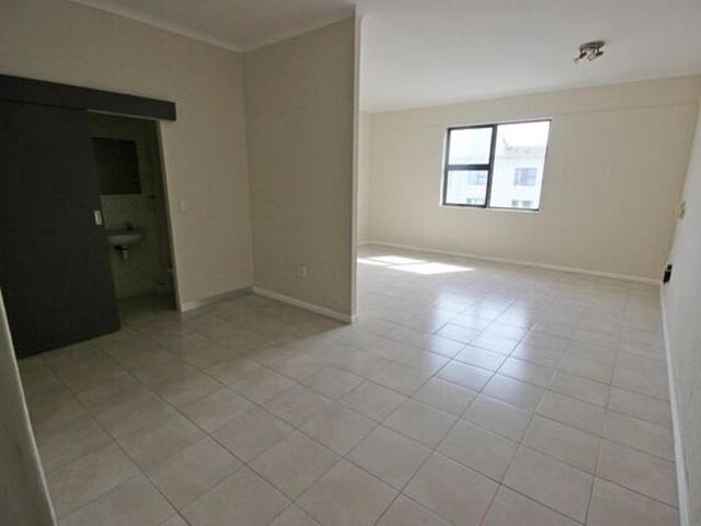 Apartment for rent in Cape Town Ward 62, Cape Town