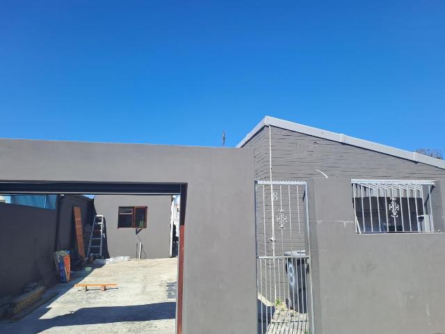 Apartment for rent in Mitchells Plain, Western Cape