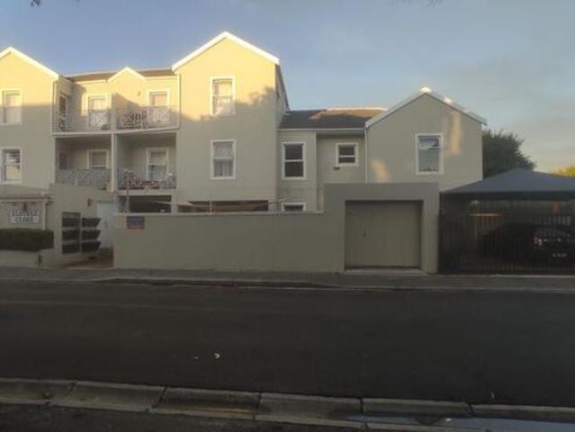 Apartment for rent in Cape Town Ward 73, City of Cape Town