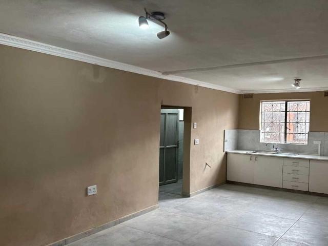 Apartment for rent in Chatsworth, Kwazulu-natal