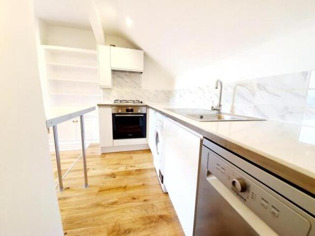 Land for rent in Crouch End, Greater London