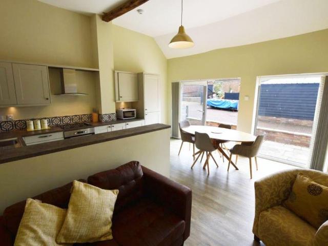 House for rent in Little Crawley