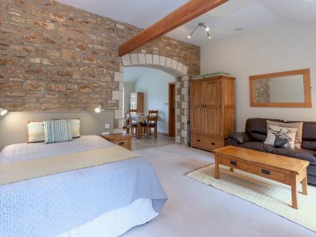Apartment for rent in Berrick Salome, Oxfordshire