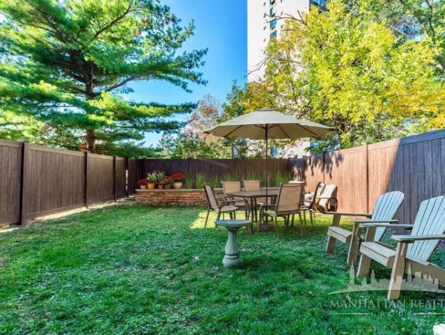 Condo for sale in Queens, Arverne