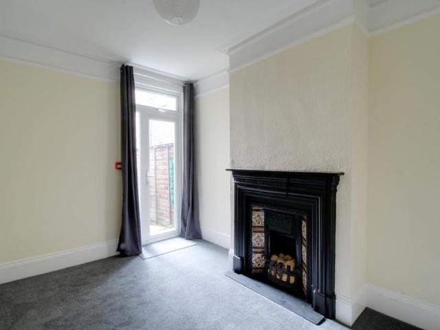 Studio for rent in London Borough of Croydon, Greater London