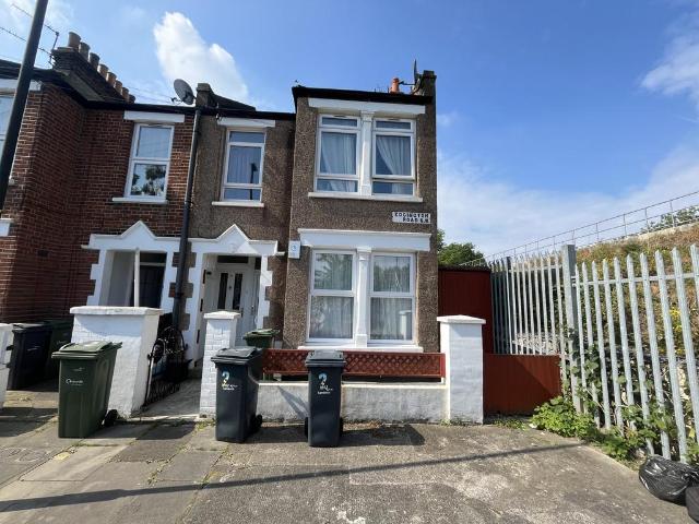 Flat for rent in Streatham, Isle Of Man