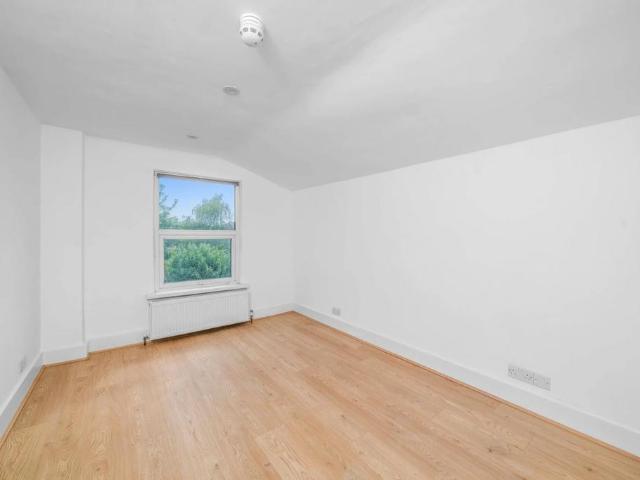 Flat for rent in Cat Hill, Isle Of Man