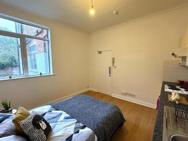 Studio for rent in Aylestone Park, Old Wharf