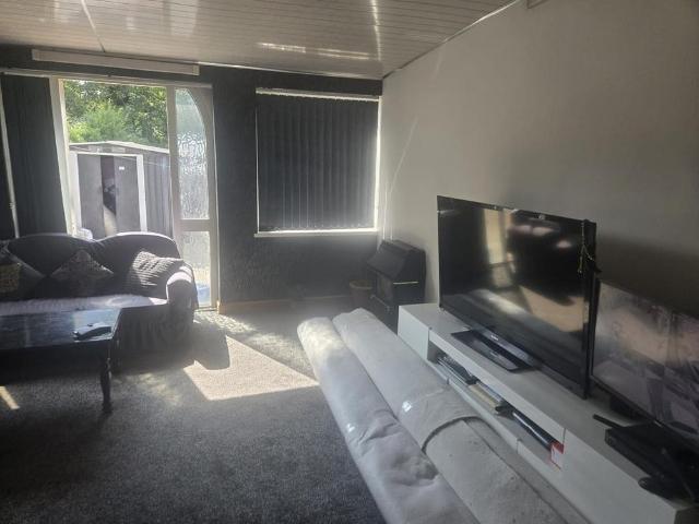 Studio for rent in Leagrave, Luton