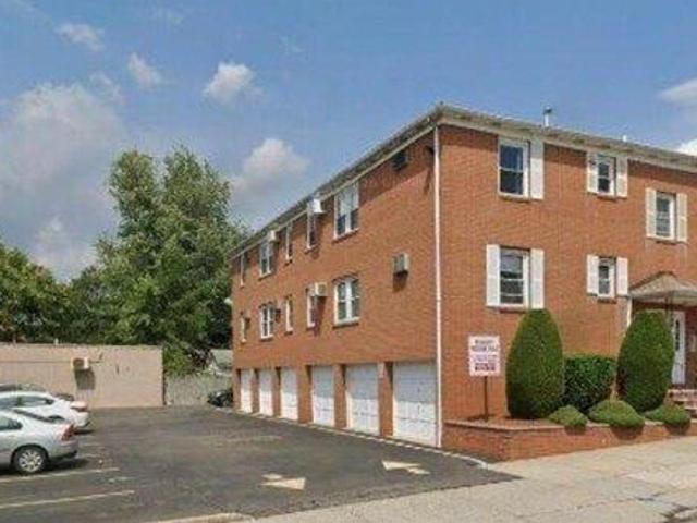 Condo for sale in Bergenfield, New Jersey