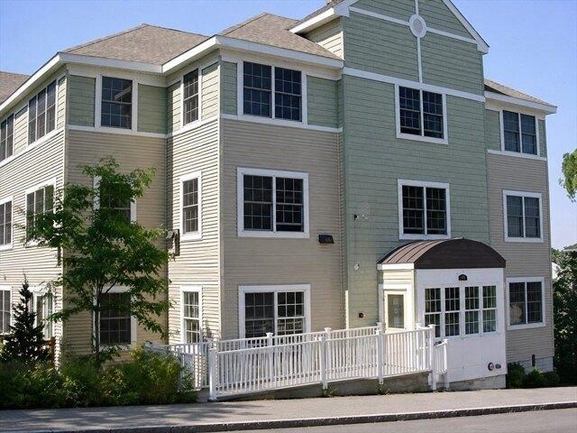 Condo for sale in Beverly, Massachusetts