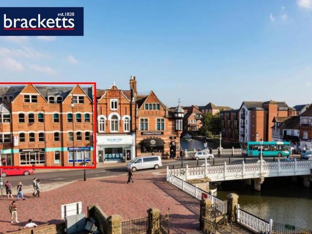 Flat for sale in Brook Street, Bourne Vale