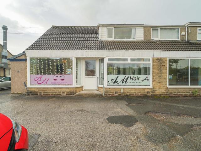 Flat for sale in Halton, Lancaster