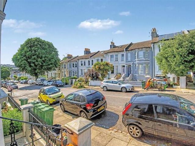 Apartment for sale in Round Hill, Brighton & Hove