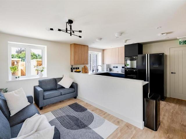 Apartment for rent in Patchway