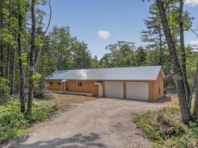 House for sale in Boothbay, Lincoln County