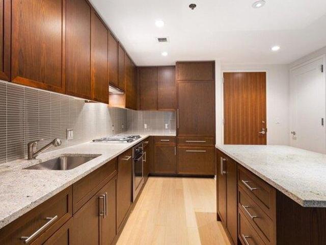 Condo for sale in Financial District, Boston