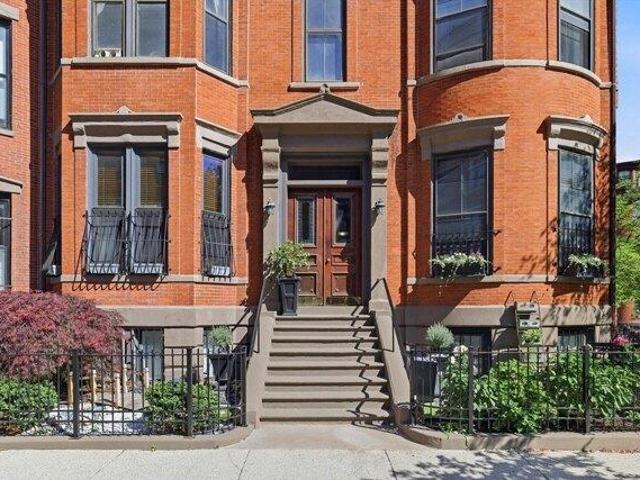 Condo for sale in Boston, Massachusetts