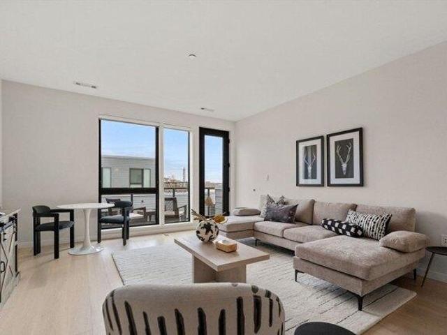 Condo for sale in Boston, Massachusetts